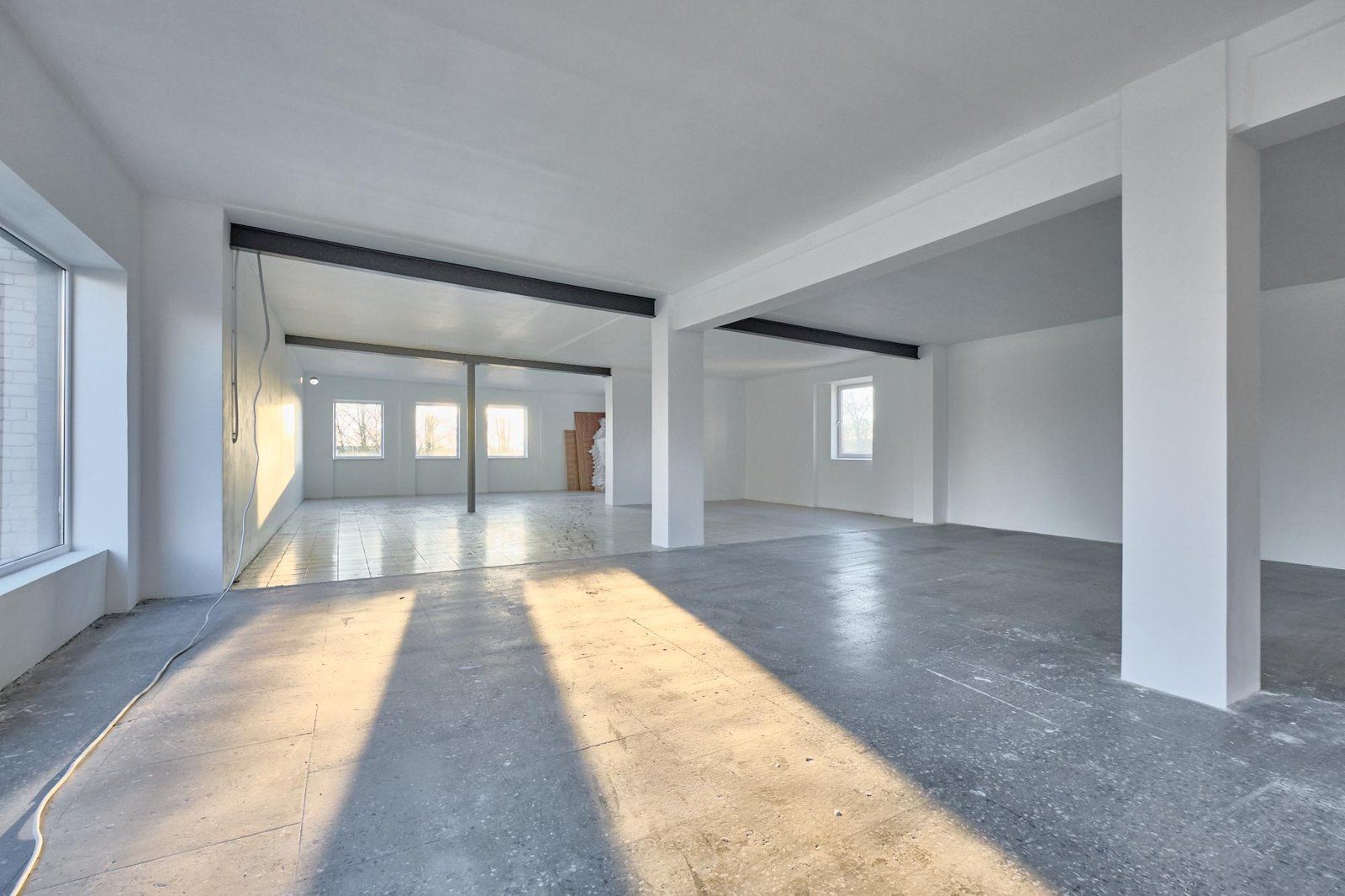 Tirdzniecības telpas 544 m², Dzirnavu iela 1A, Saldus — attēls 4