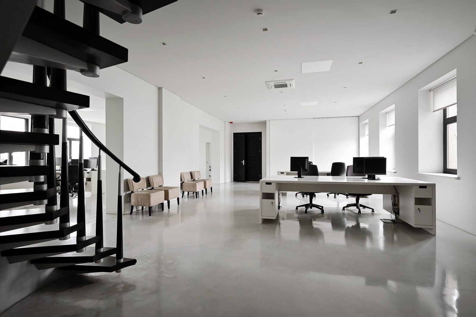 Biroja telpas 390 m², Brīvības iela 52, Centrs
