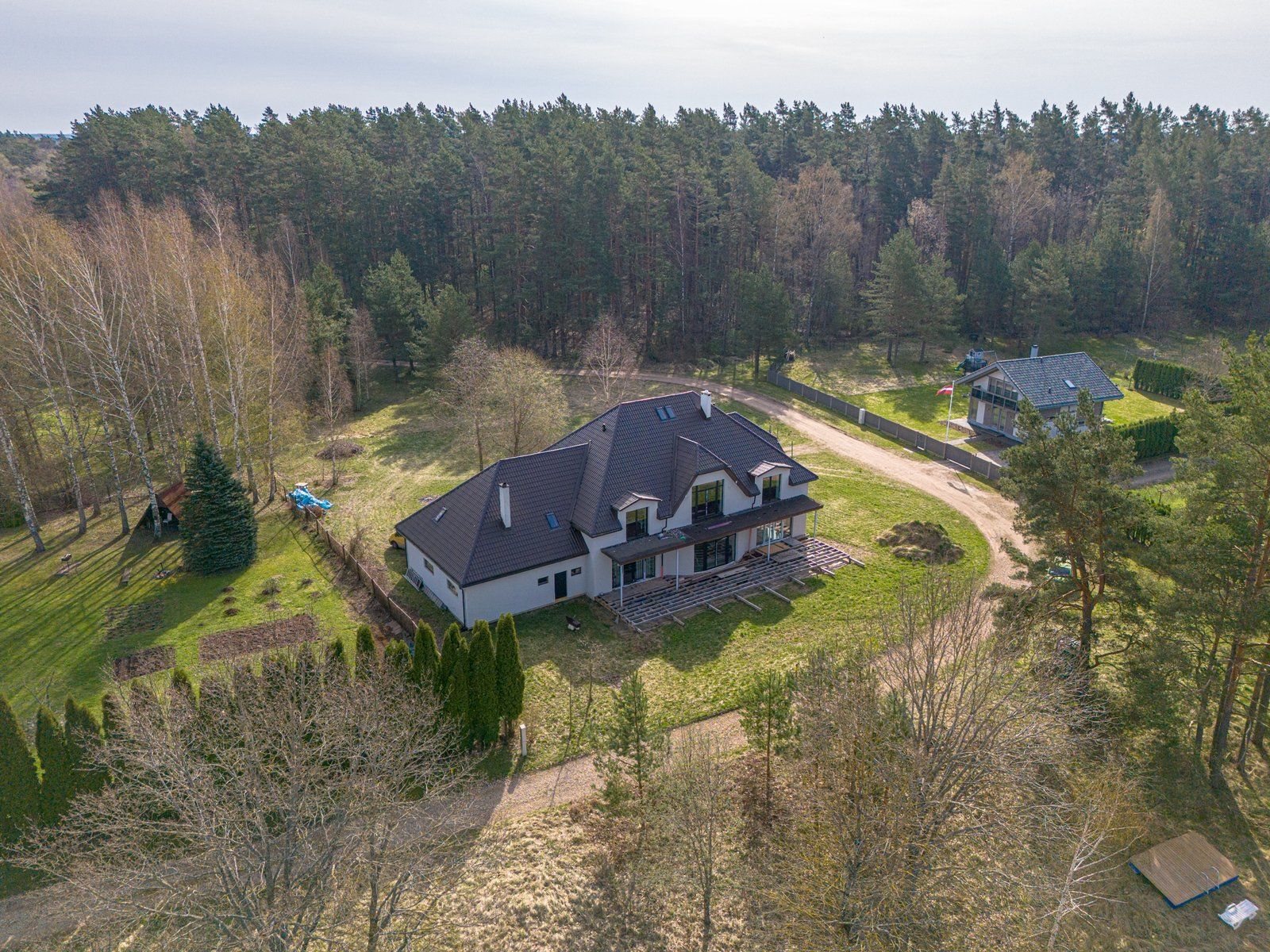 Privātmāja 550 m², Čiekuru iela, Ādaži