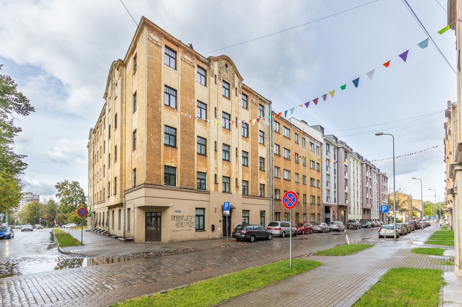 Namīpašums 204 m², Hospitāļu iela 37, Brasa