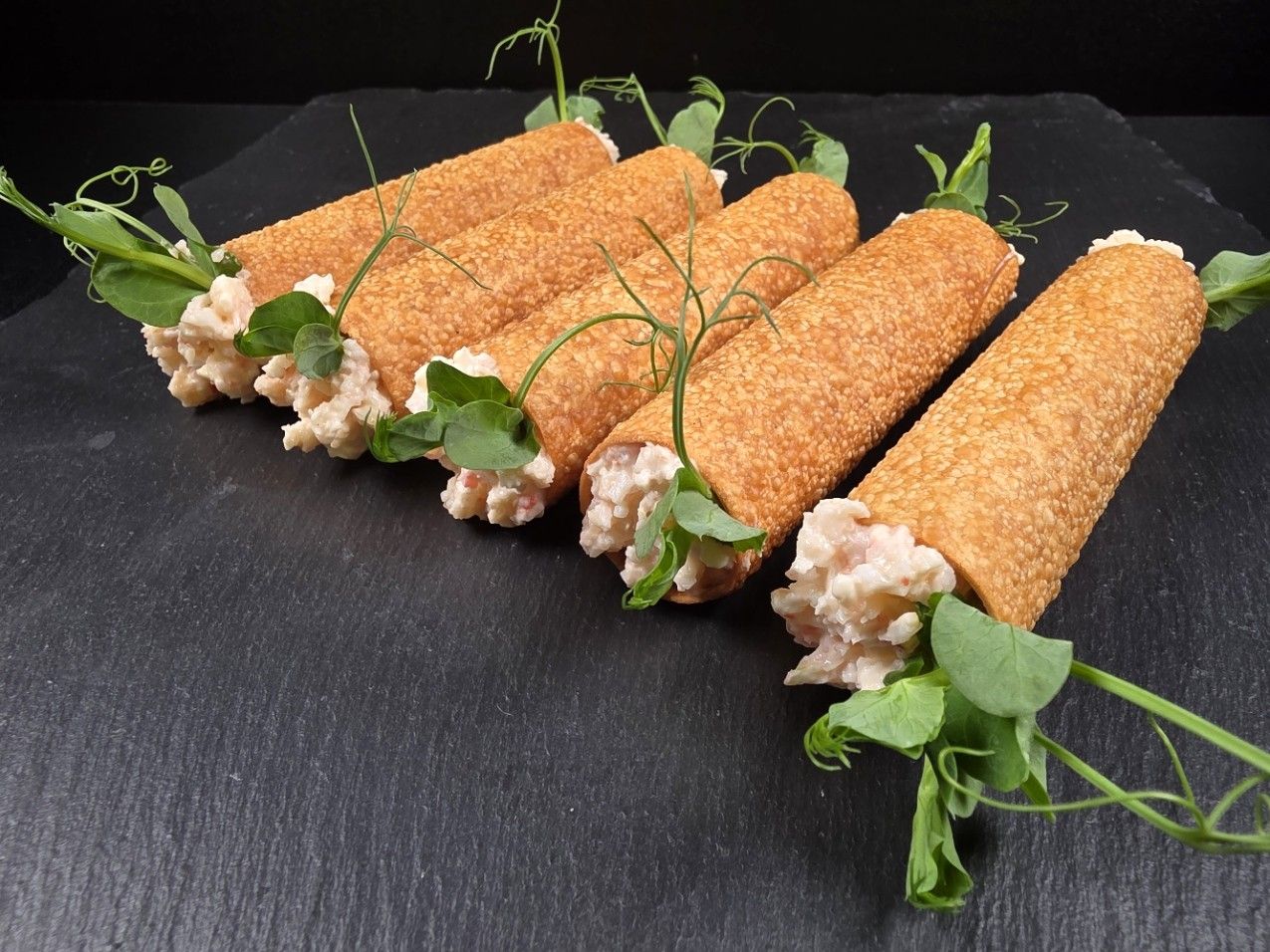 Uzkodas, cannelloni ar krabju, garneļu un laima pildījumu — attēls 2