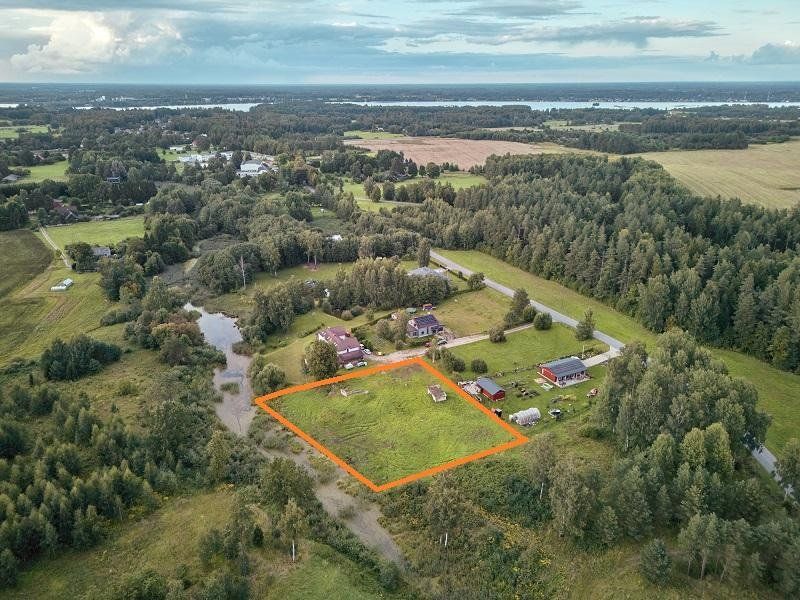 Zemes gabals 5740 m², Daugmale