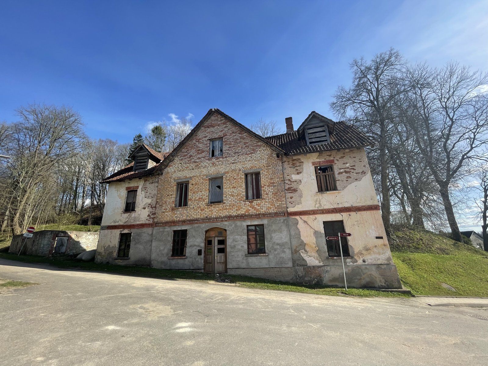 Namīpašums 321 m², Talsu iela 16, Sabile