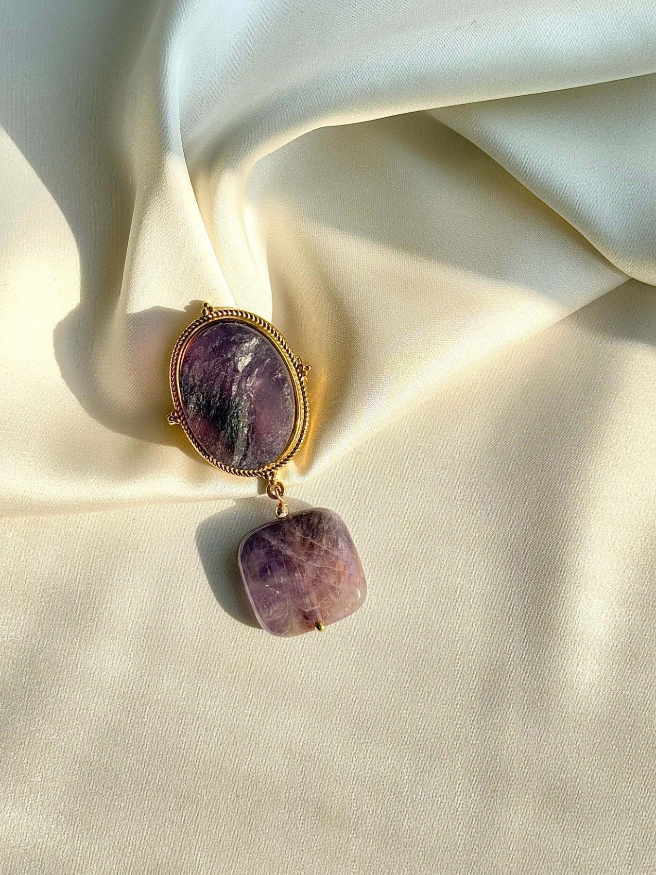 Piespraude Astra Stones, ar pusdārgakmeni, violetā krāsā — attēls 2