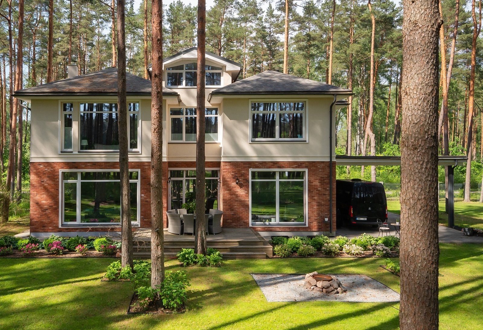 Privātmāja 317 m², Rubeņu iela 90, Jūrmala