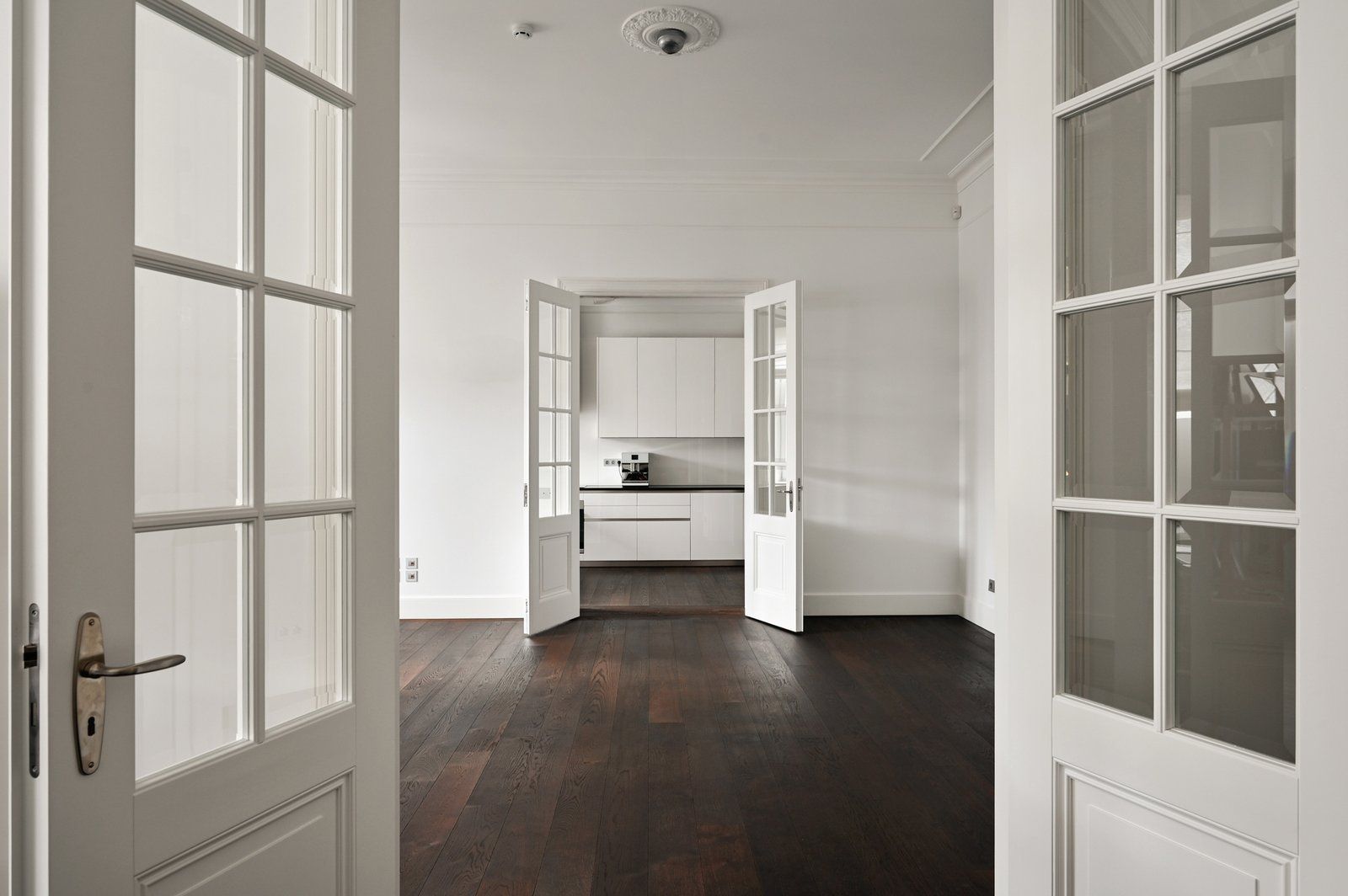 5 istabu dzīvoklis, Elizabetes iela 21A, Centrs — attēls 2
