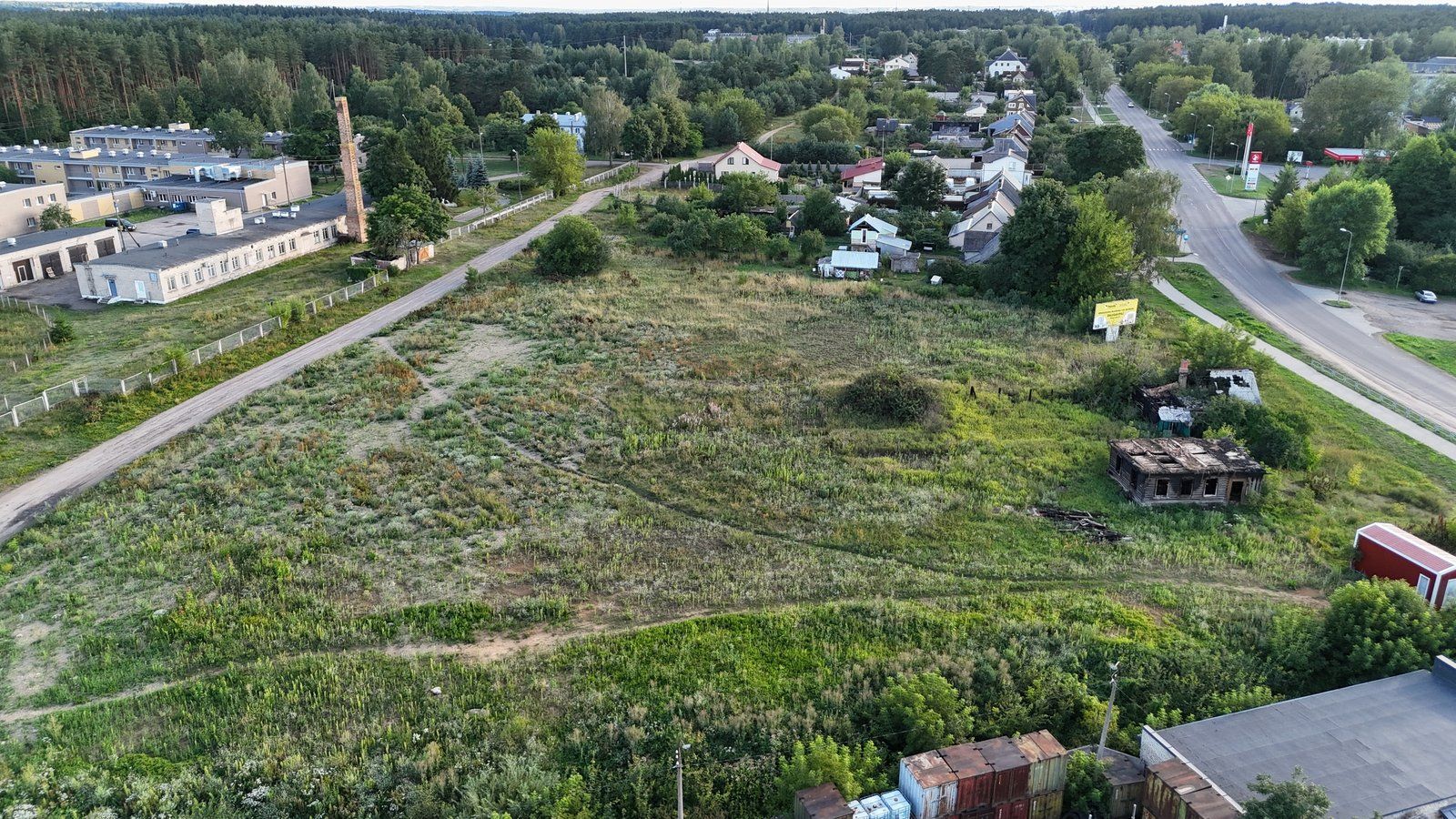 Zemes gabals 7571 m², 18. novembra iela, Daugavpils
