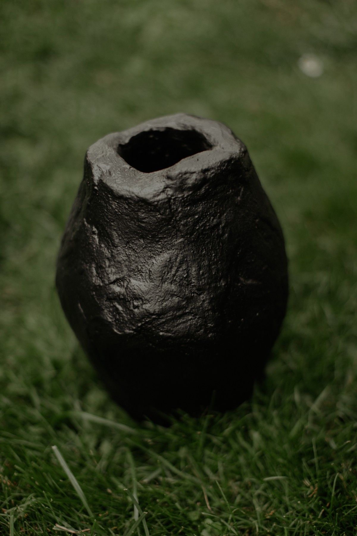 Vāze Artterrace, augstums 30 cm, melnā krāsā — attēls 4