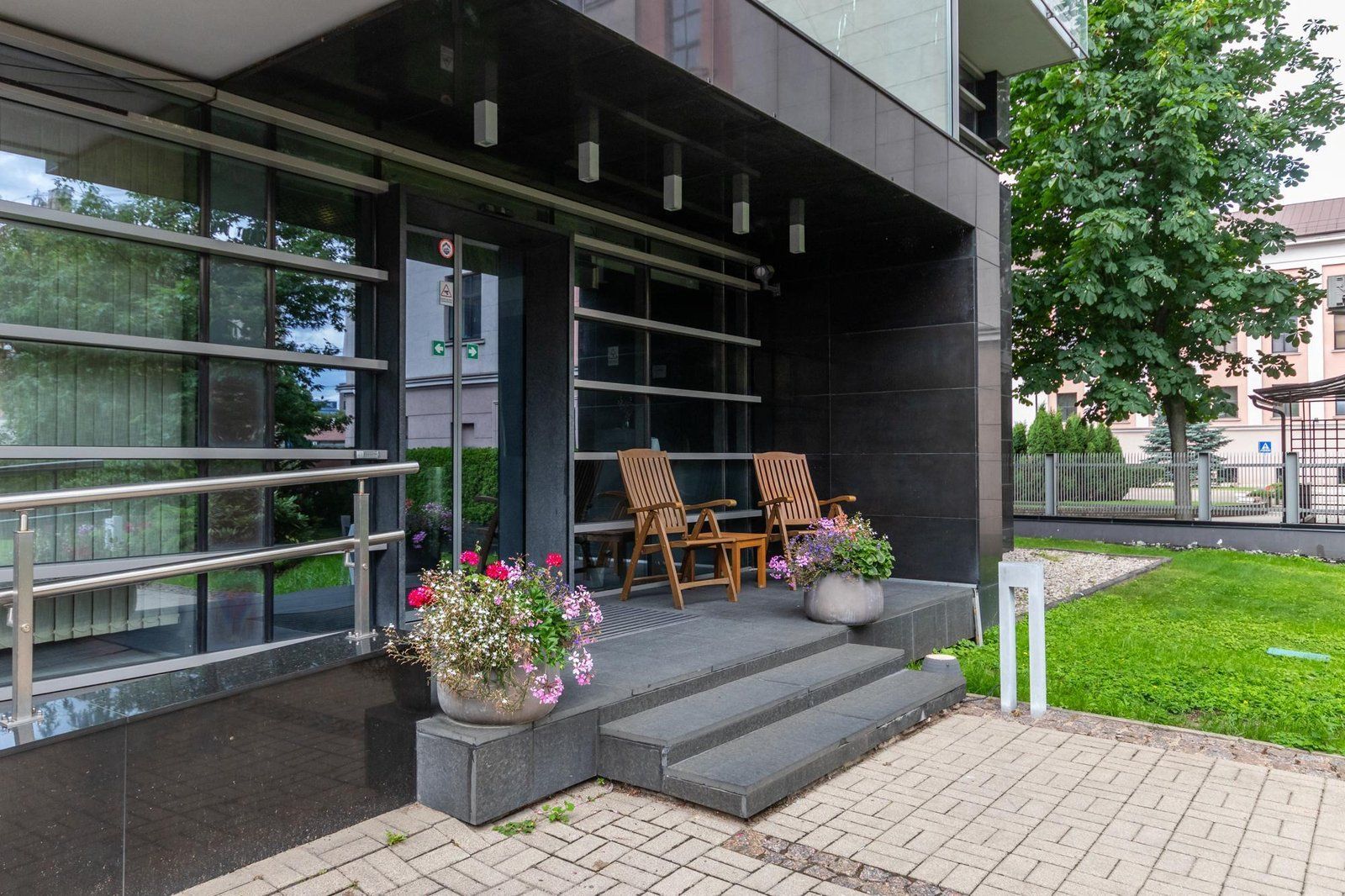 Biroja telpas 400 m², Pulkveža Brieža iela 21, Centrs — attēls 2