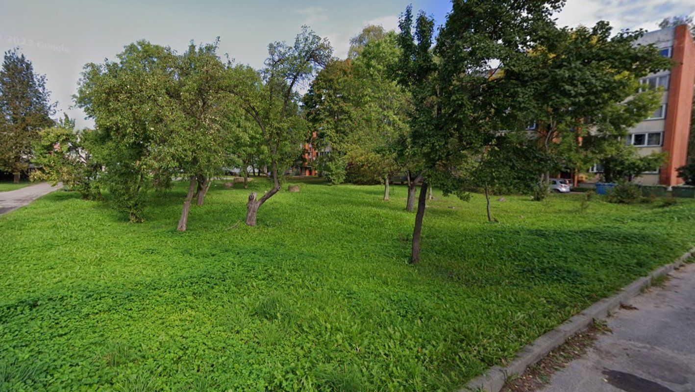 Zemes gabals 1356 m², Bērzpils iela, Balvi