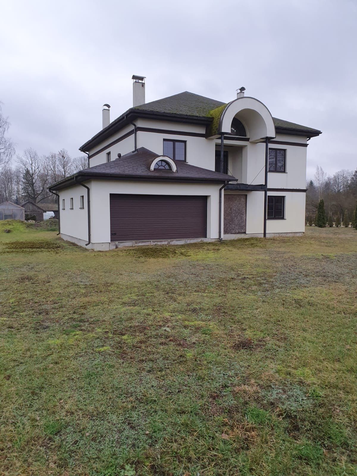 Privātmāja 266 m², Strēlnieku iela, Stende