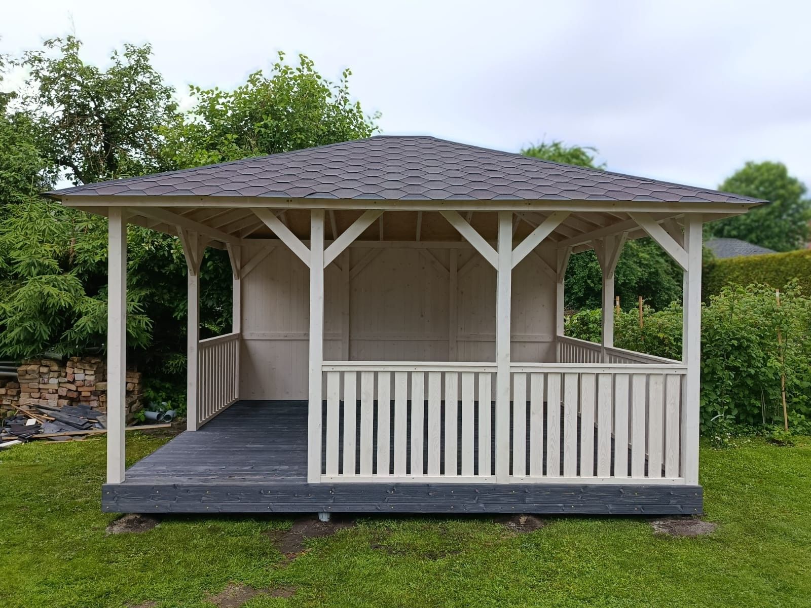 Lapene no koka, 20 m² — attēls 2