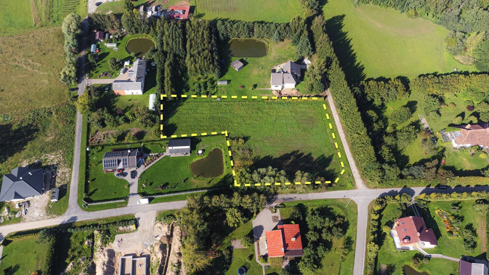 Zemes gabals 4399 m², Pārupes iela, Glūdas pagasts