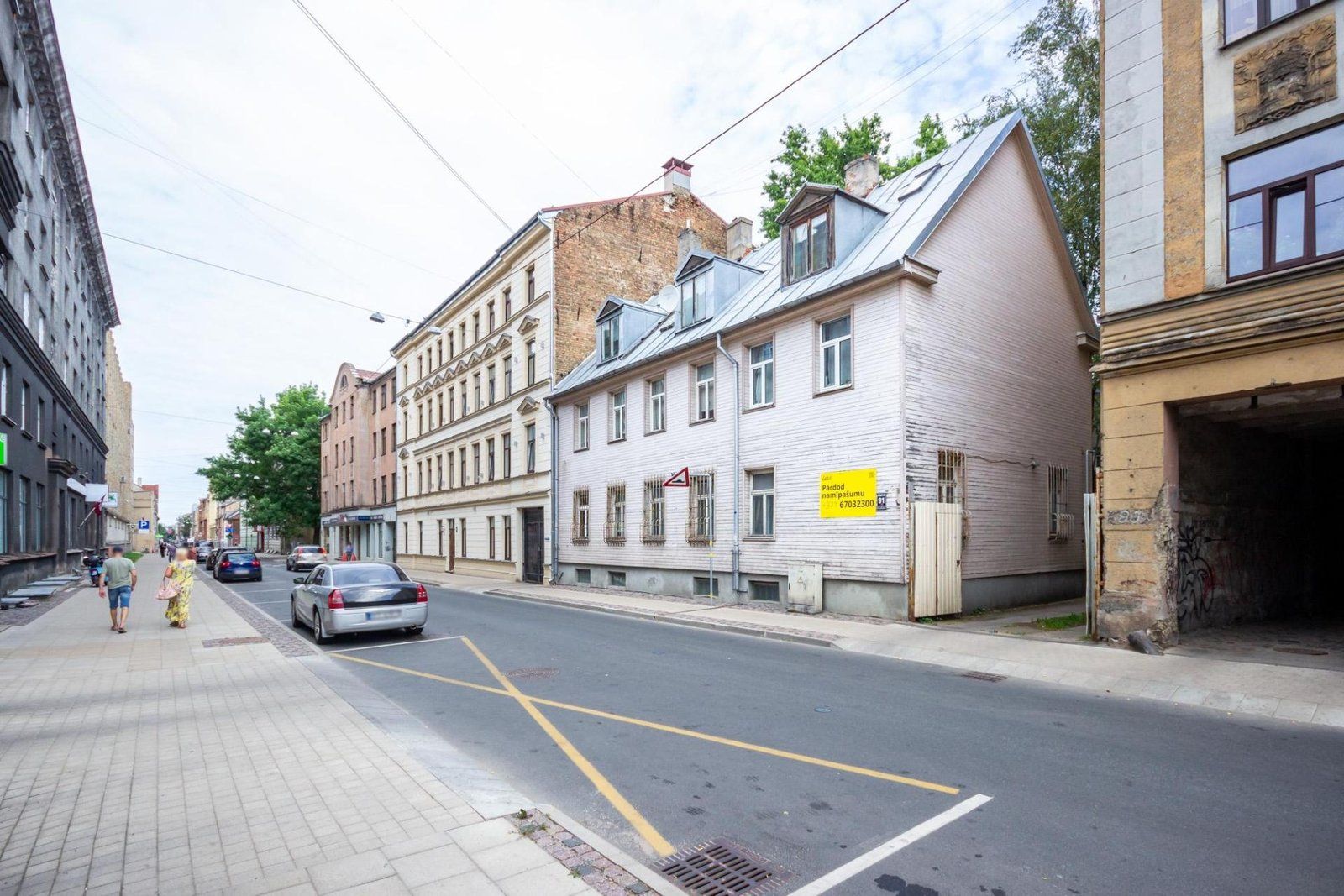 Namīpašums 196 m², Bruņinieku iela 91, Avoti