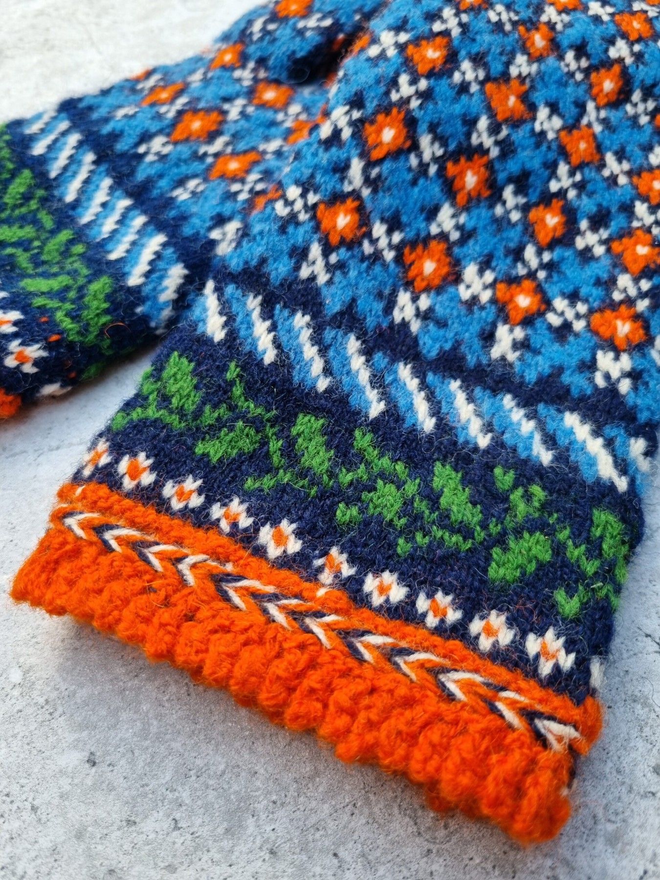 Vīriešu cimdi Tīnes, zilā, oranžā, zaļā krāsā — attēls 2