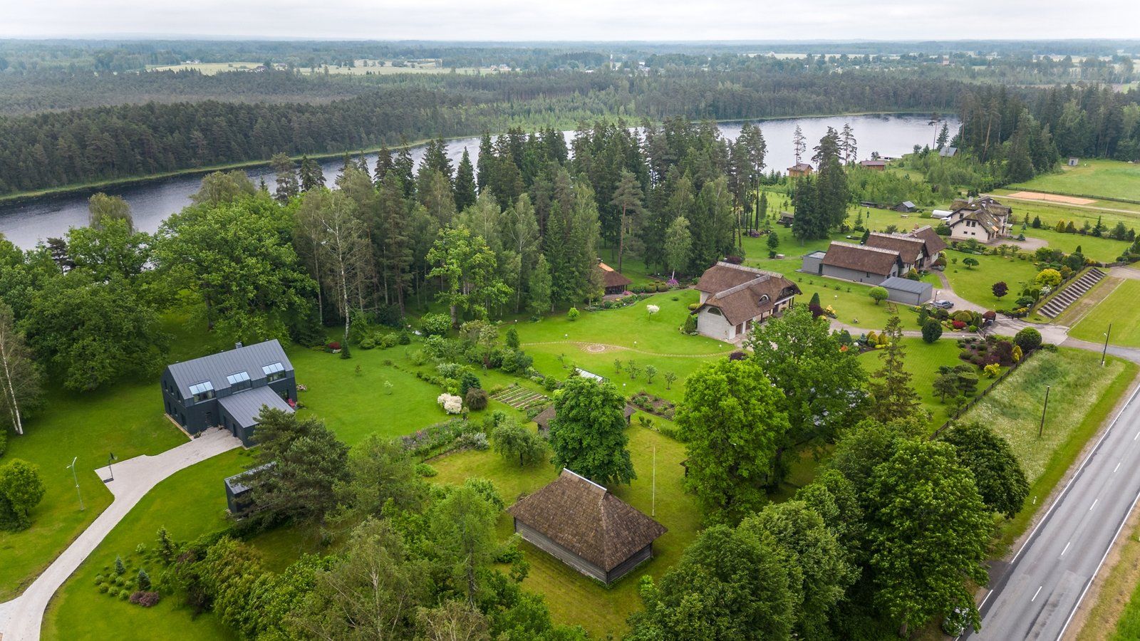 Privātmāja 209 m², Umeri, Siguldas pagasts — attēls 2