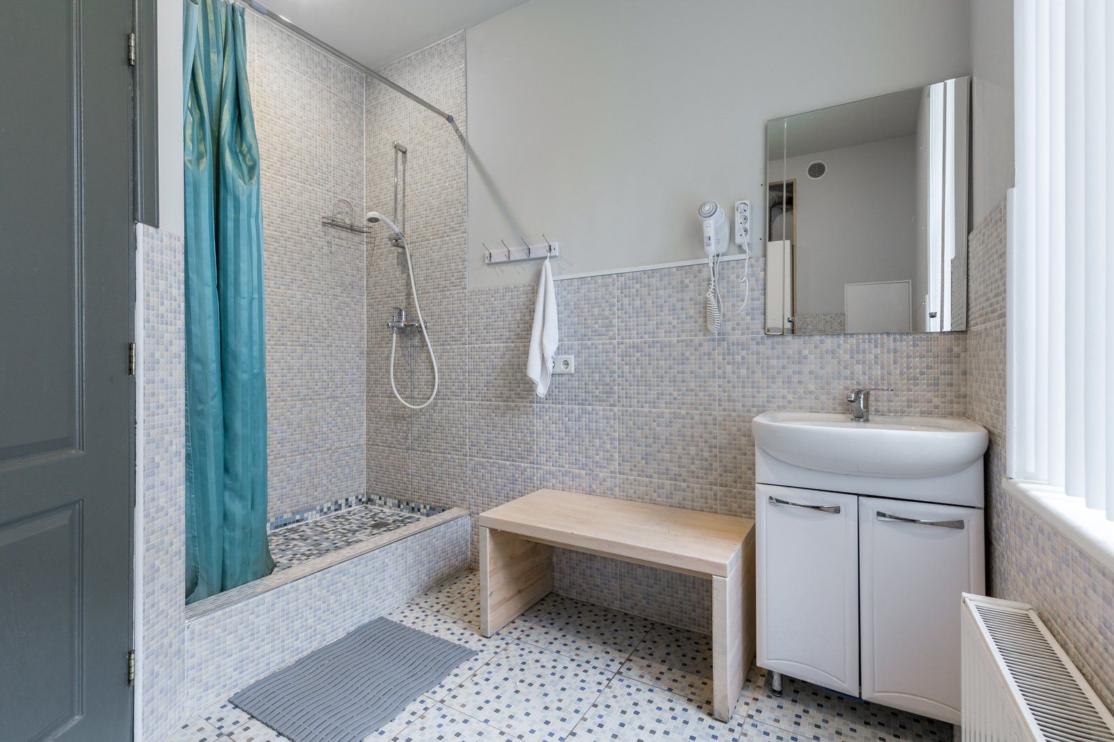 7 istabu dzīvoklis, Brīvības iela 132, Centrs — attēls 3