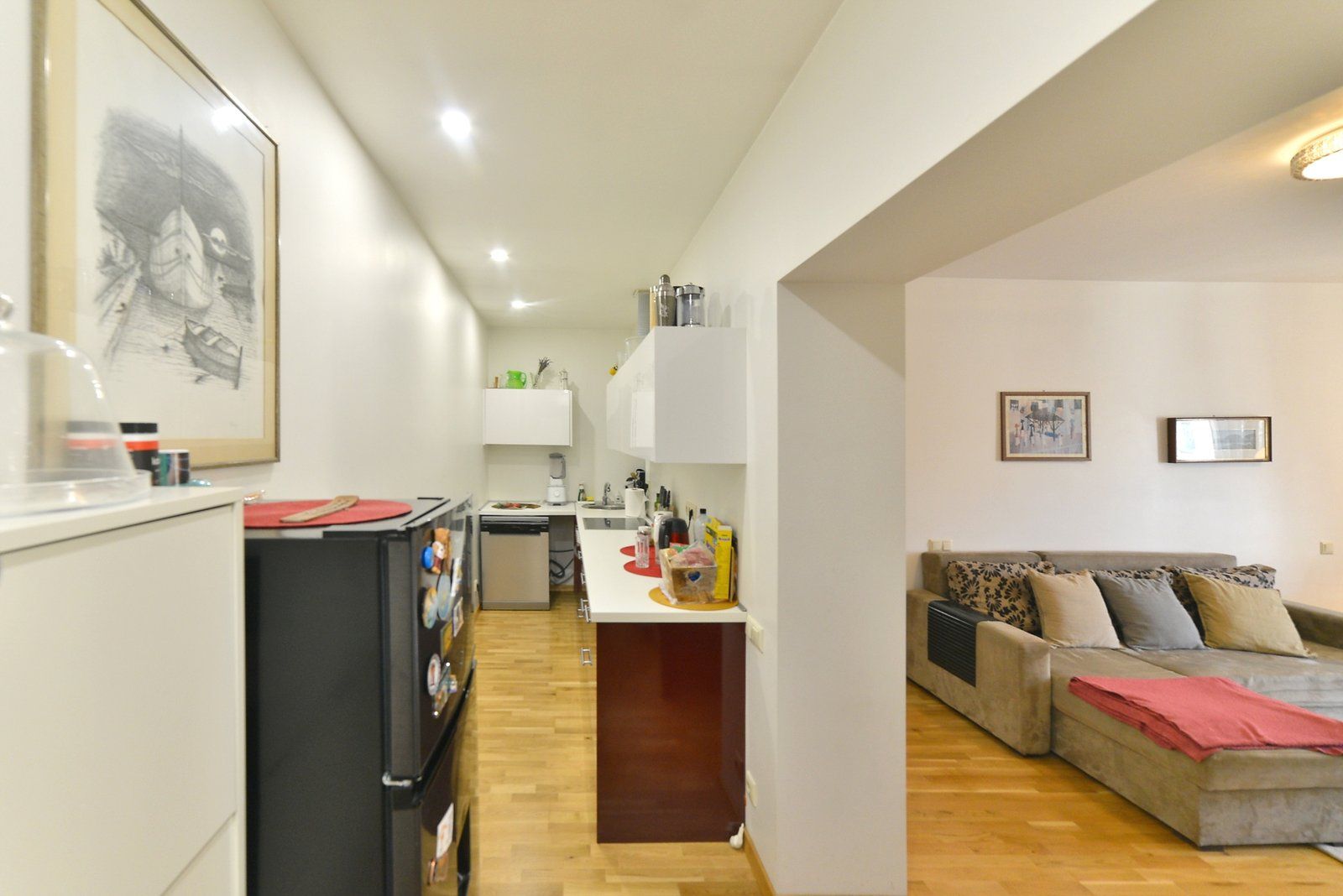 3 istabu dzīvoklis, Bruņinieku iela 28, Centrs — attēls 2