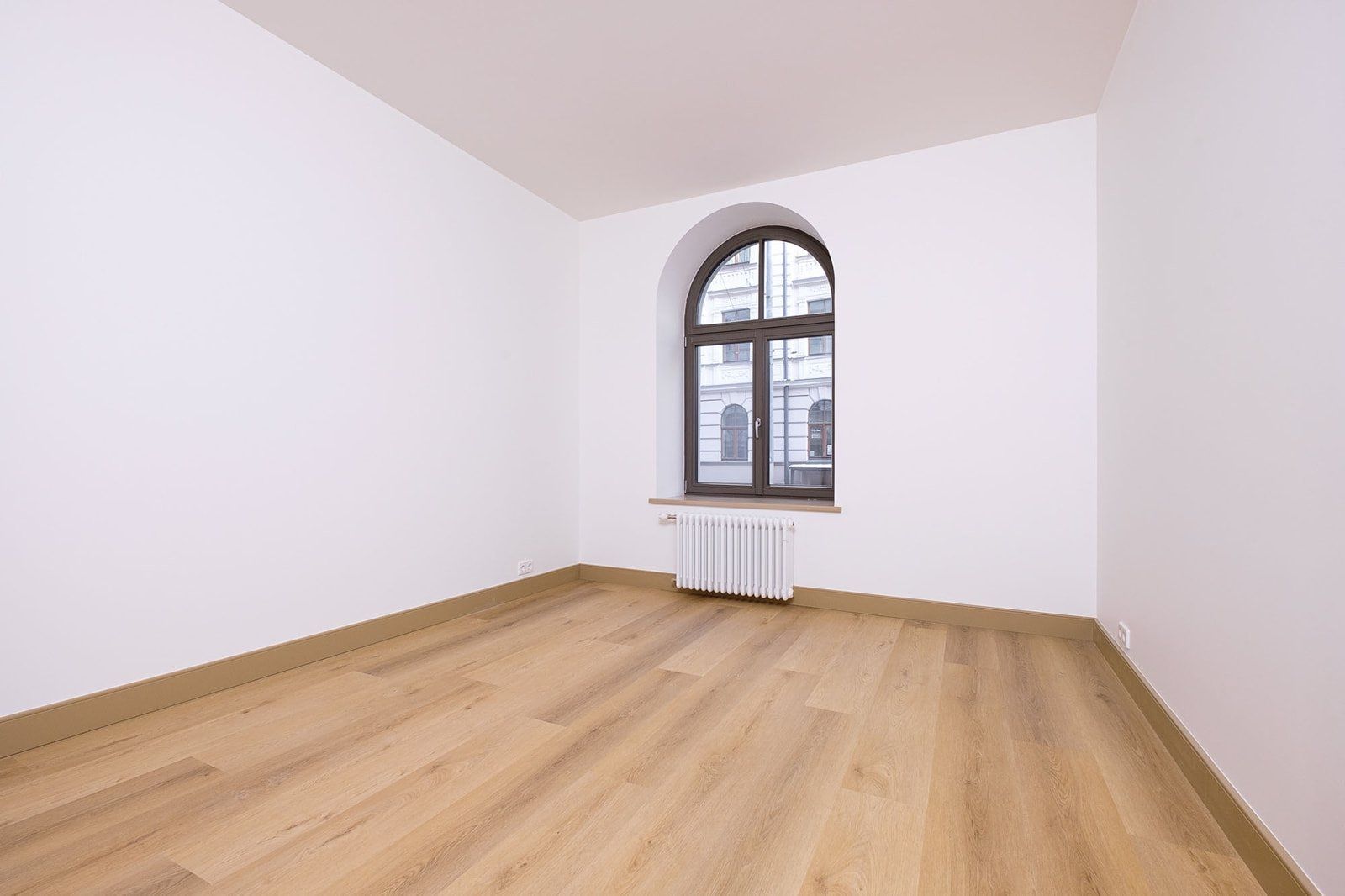 3 istabu dzīvoklis, Marijas iela 4, Centrs