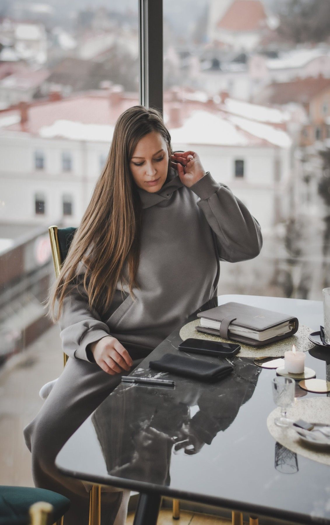 Sieviešu kostīms PIENALOTÉ, S, M, L, XL, pelēkā krāsā — attēls 2