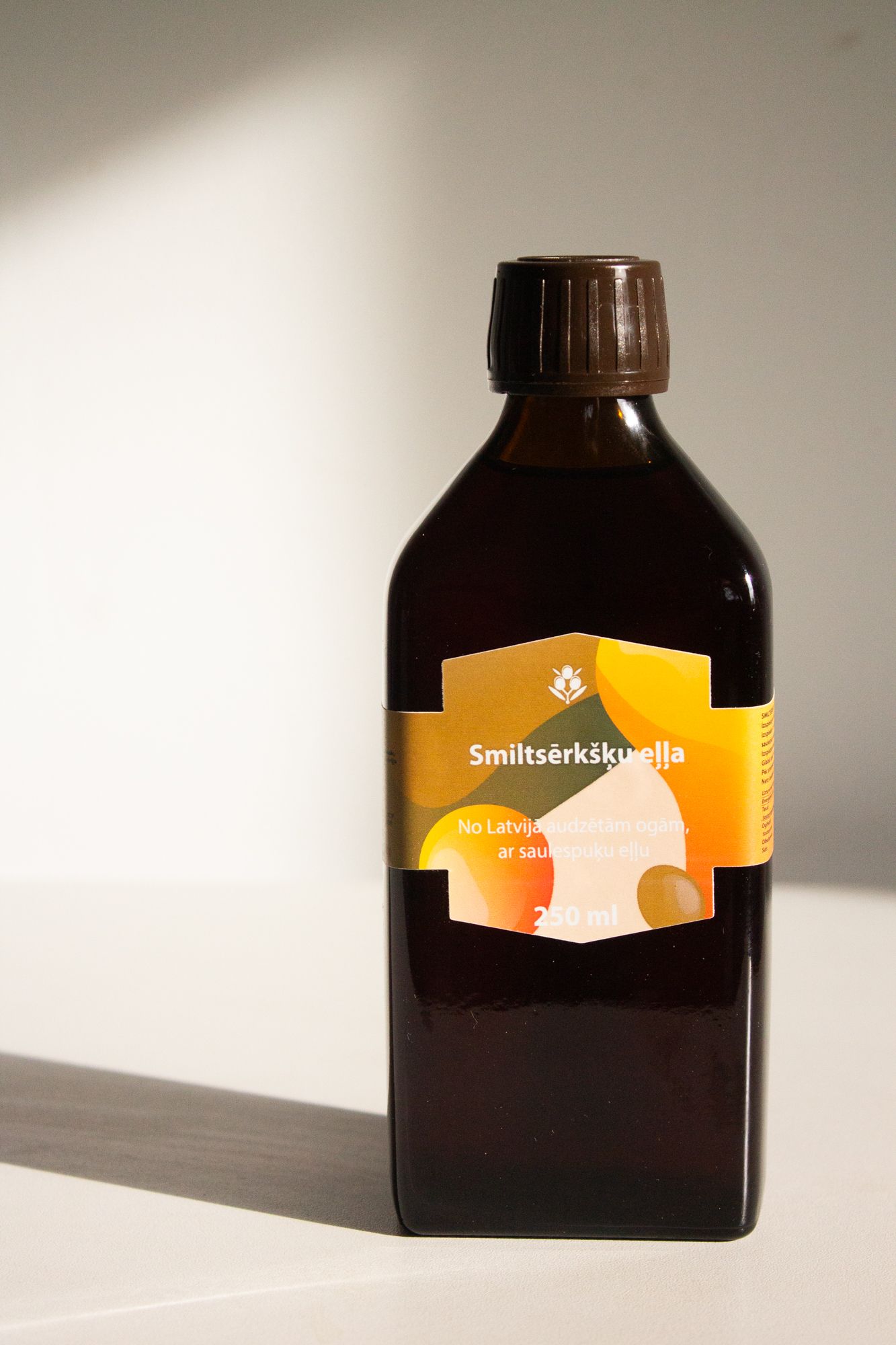 Smiltsērkšķu eļļa ar saulespuķu eļļu, auksti spiesta, nefiltrēta, 250 ml — attēls 3