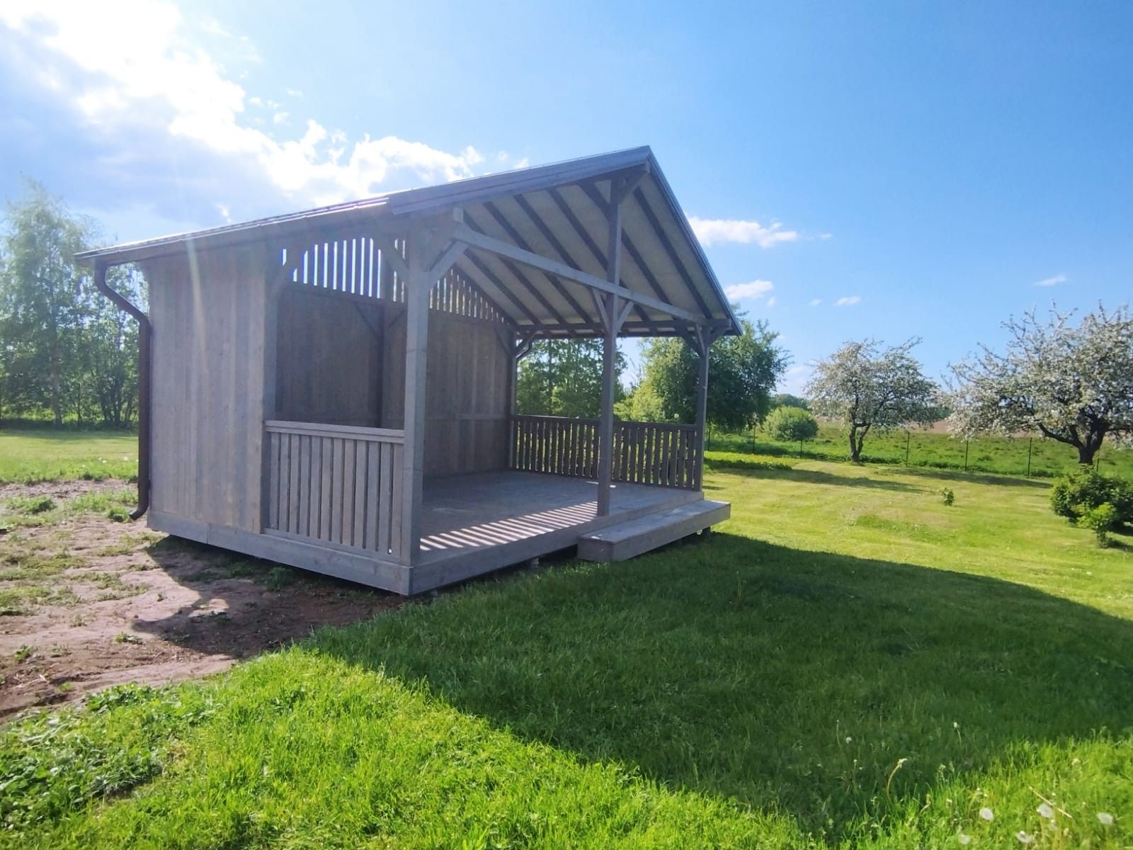 Lapene no koka, 20,3 m² — attēls 2