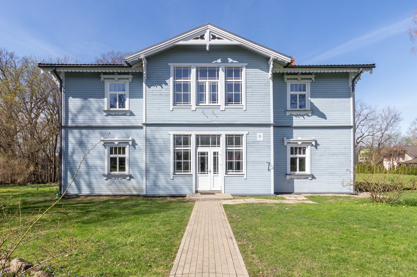 Privātmāja 355 m², Šveices iela 21, Sigulda
