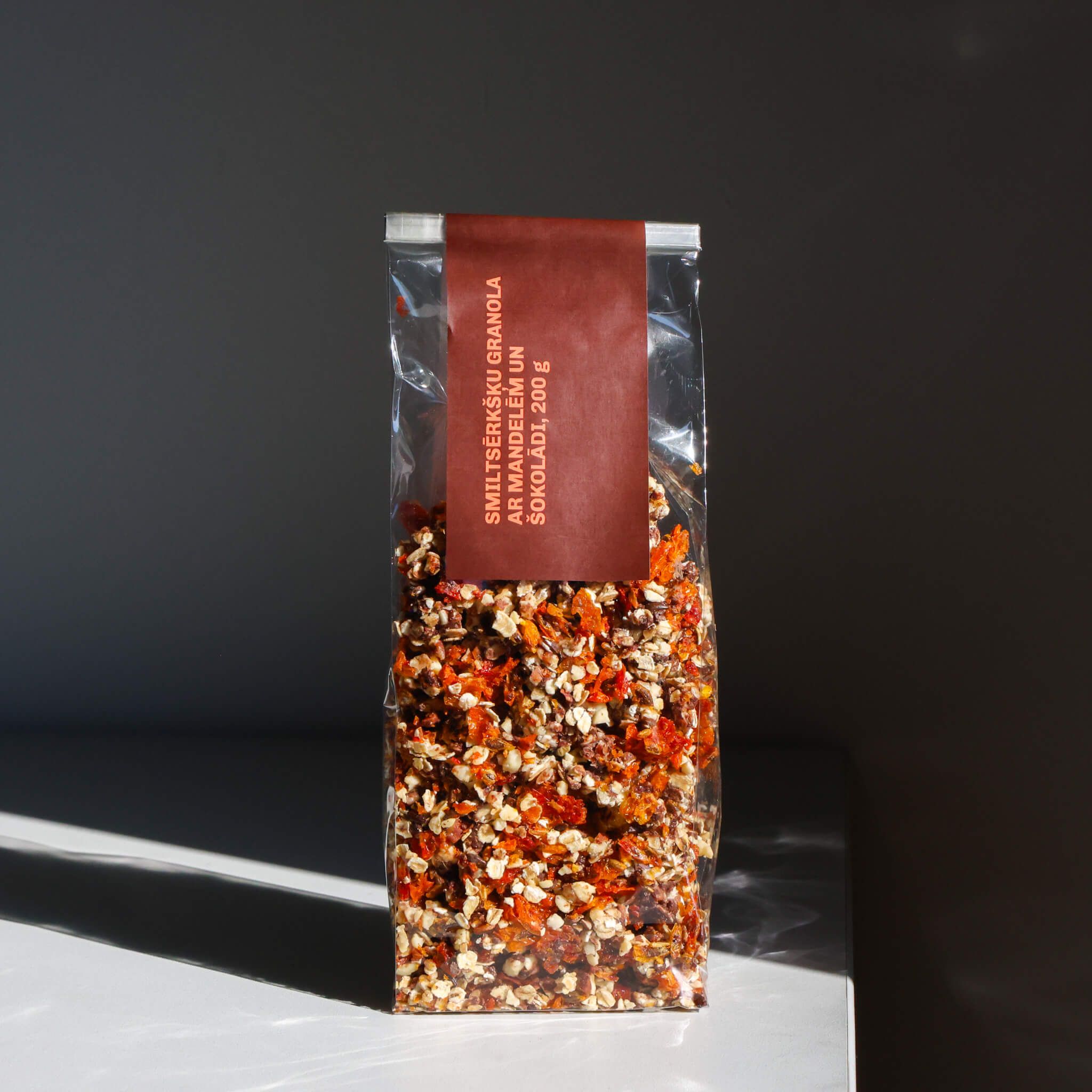 Smiltsērkšķu granola ar šokolādi, 200 g