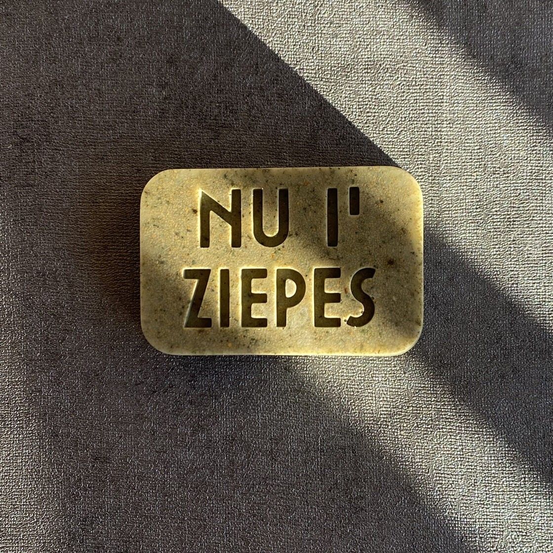 Cietās ziepes Elizabete Soap Art, koksnes aromāts, 80 g