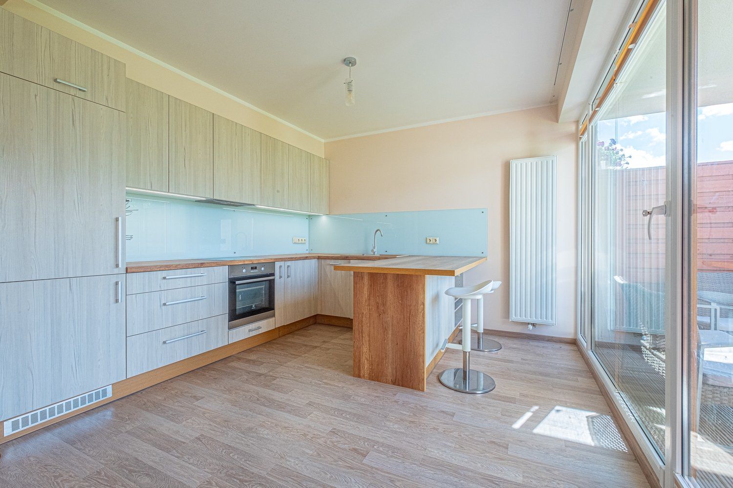 Privātmāja 179 m², Bezdelīgu iela 17, Babītes pagasts — attēls 2