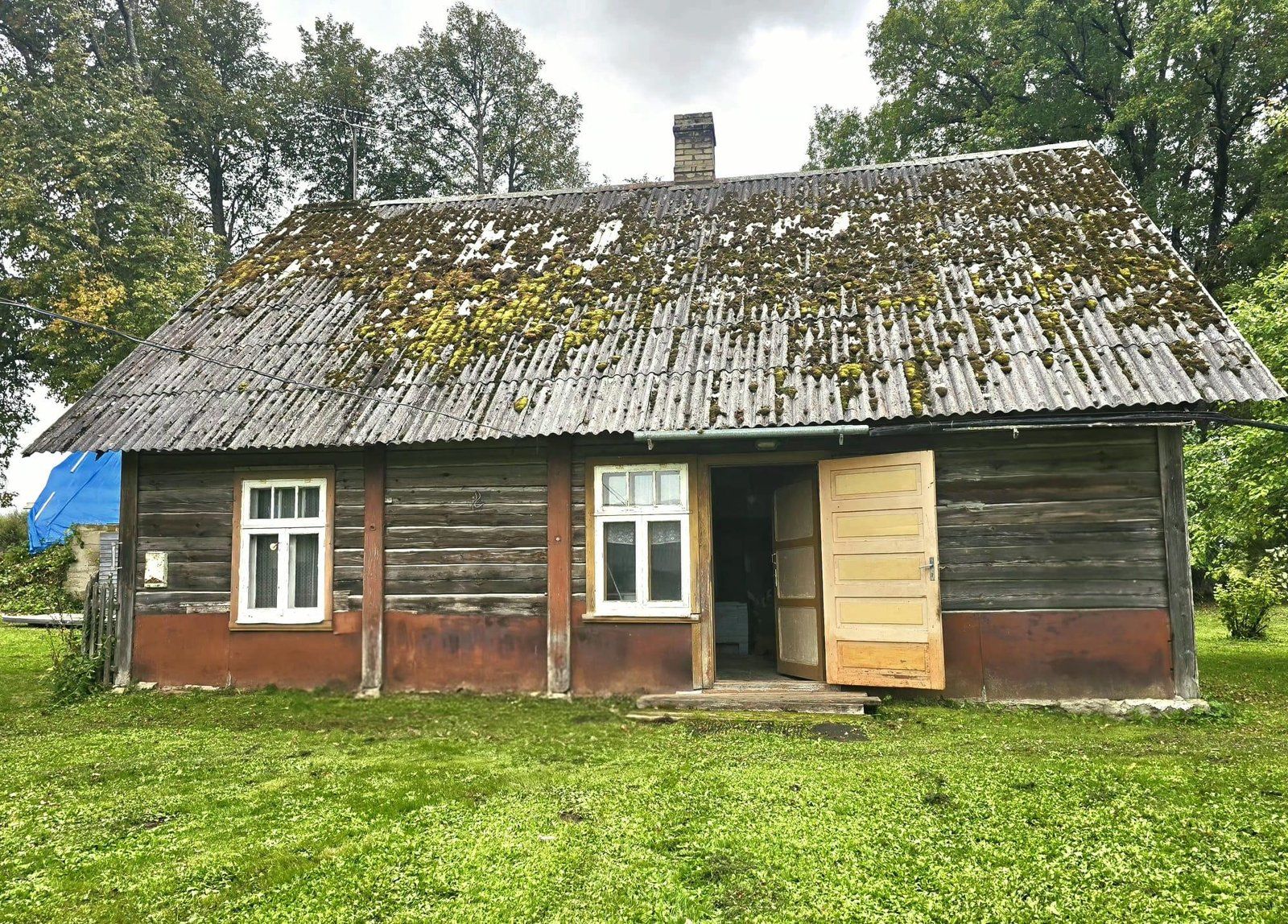 Lauku māja 20072 m², Lobērģu Alejas, Bilskas pagasts