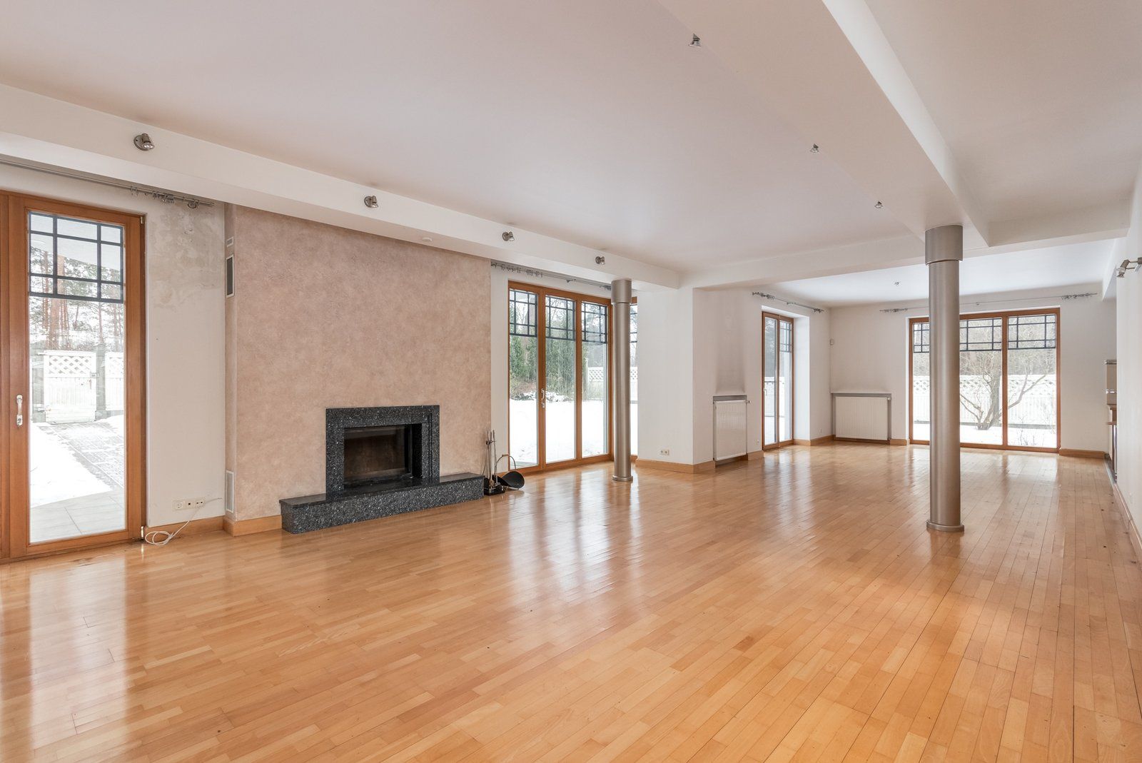 Privātmāja 639 m², Parka iela 2, Jūrmala