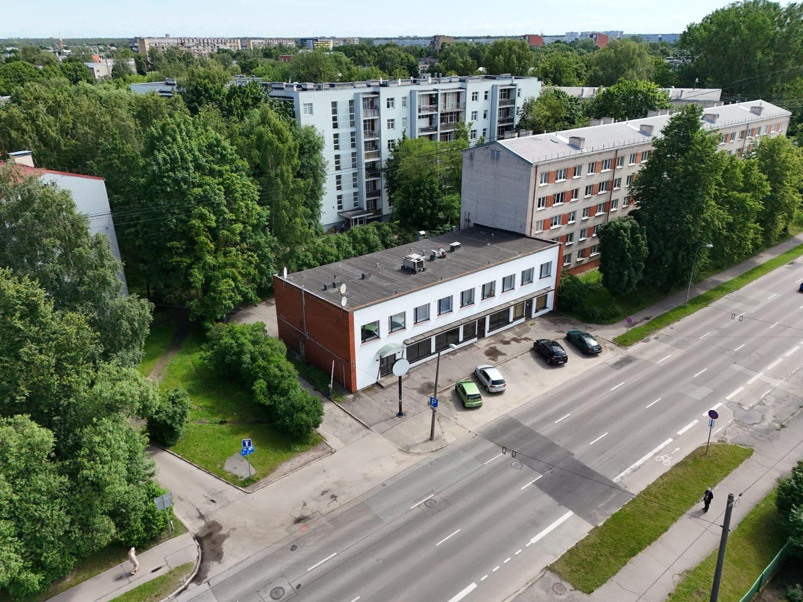 Tirdzniecības telpas 267 m², Dzelzavas iela 17, Purvciems