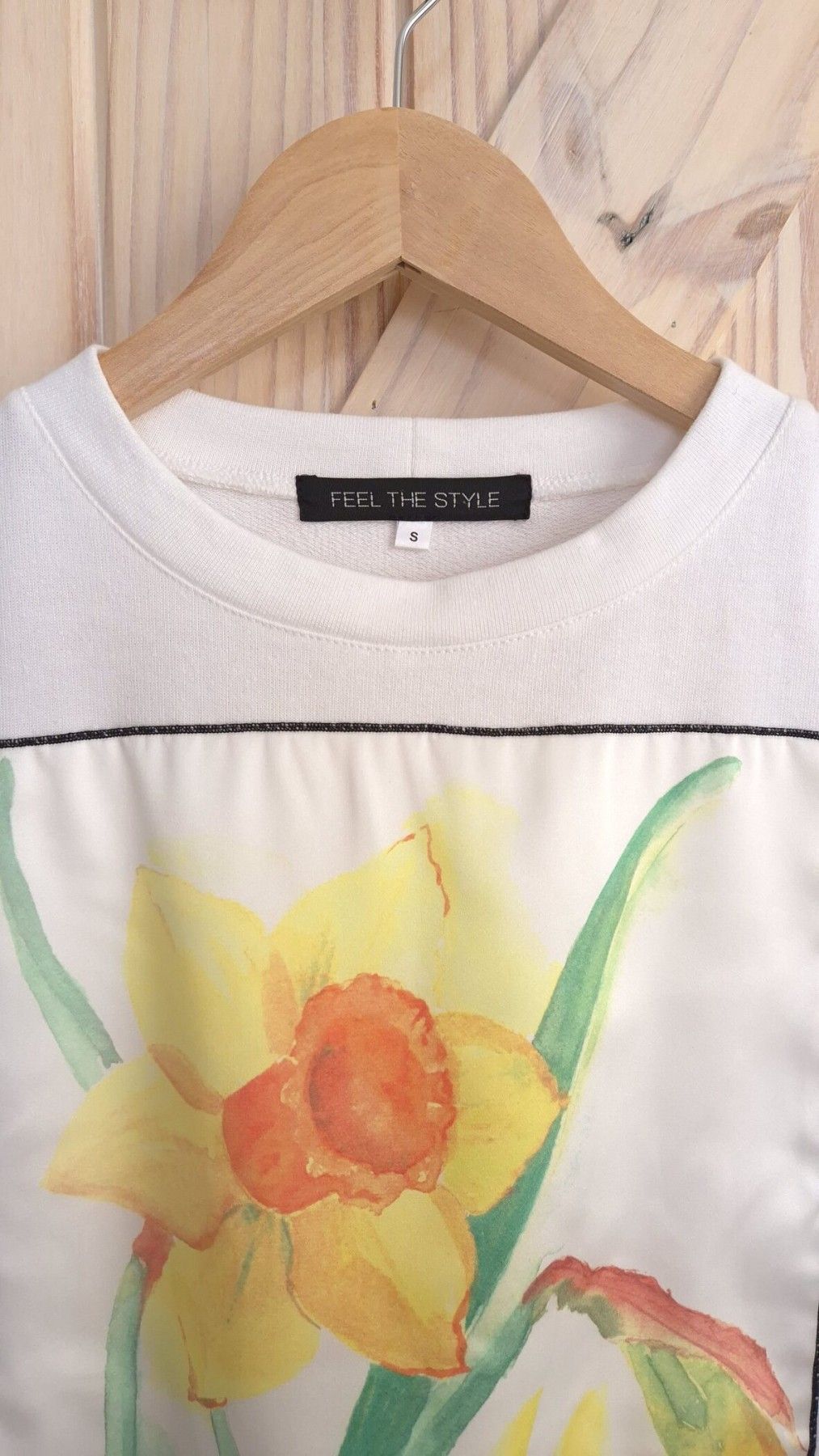 Sieviešu džemperis Feel the Style, S, M, L, XL, baltā krāsā — attēls 2