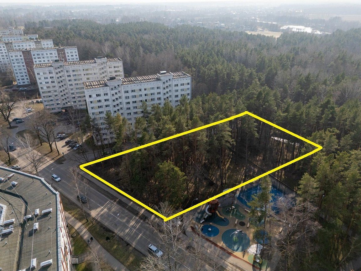 Zemes gabals 3685 m², Skolas iela 29A, Jūrmala