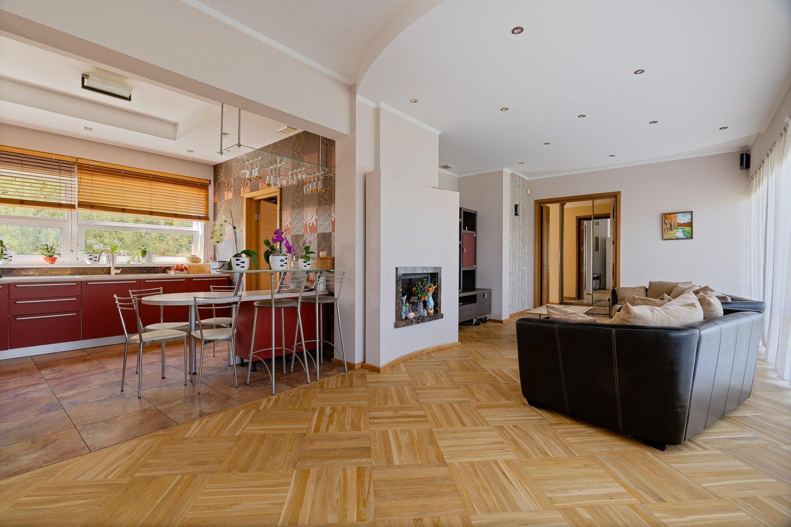 Privātmāja 315 m², Juglasciema bulvāris 52, Brekši — attēls 5