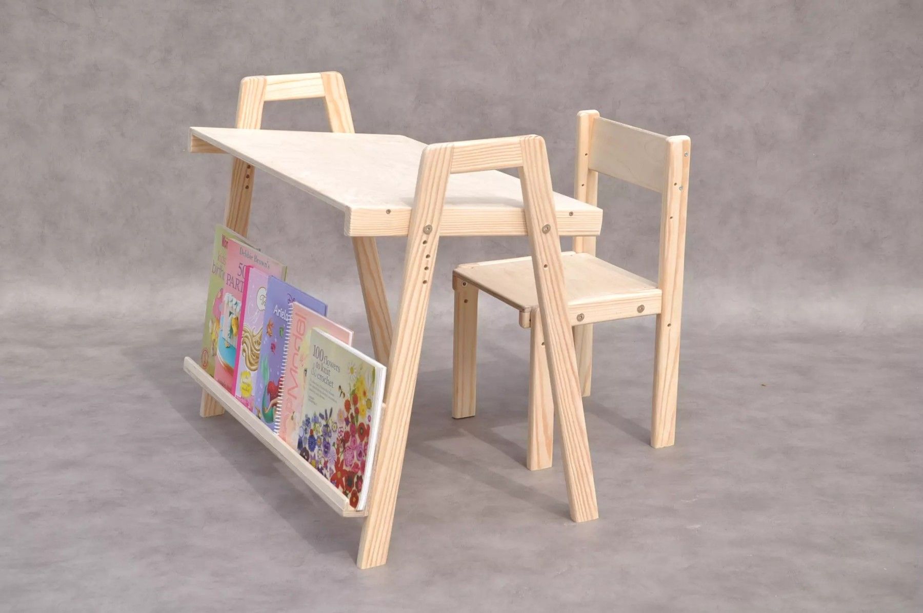 Bērnu galdiņš / krēsliņš Barin Toys, komplekts, koks