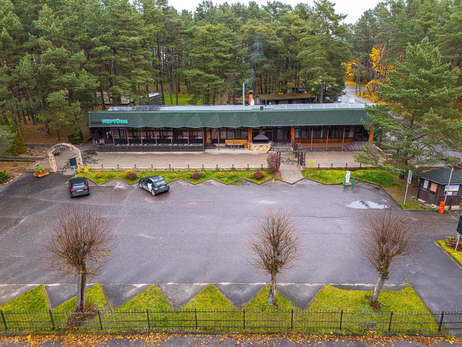 Tirdzniecības telpas 6000 m², Jaunķemeru ceļš 1, Jūrmala
