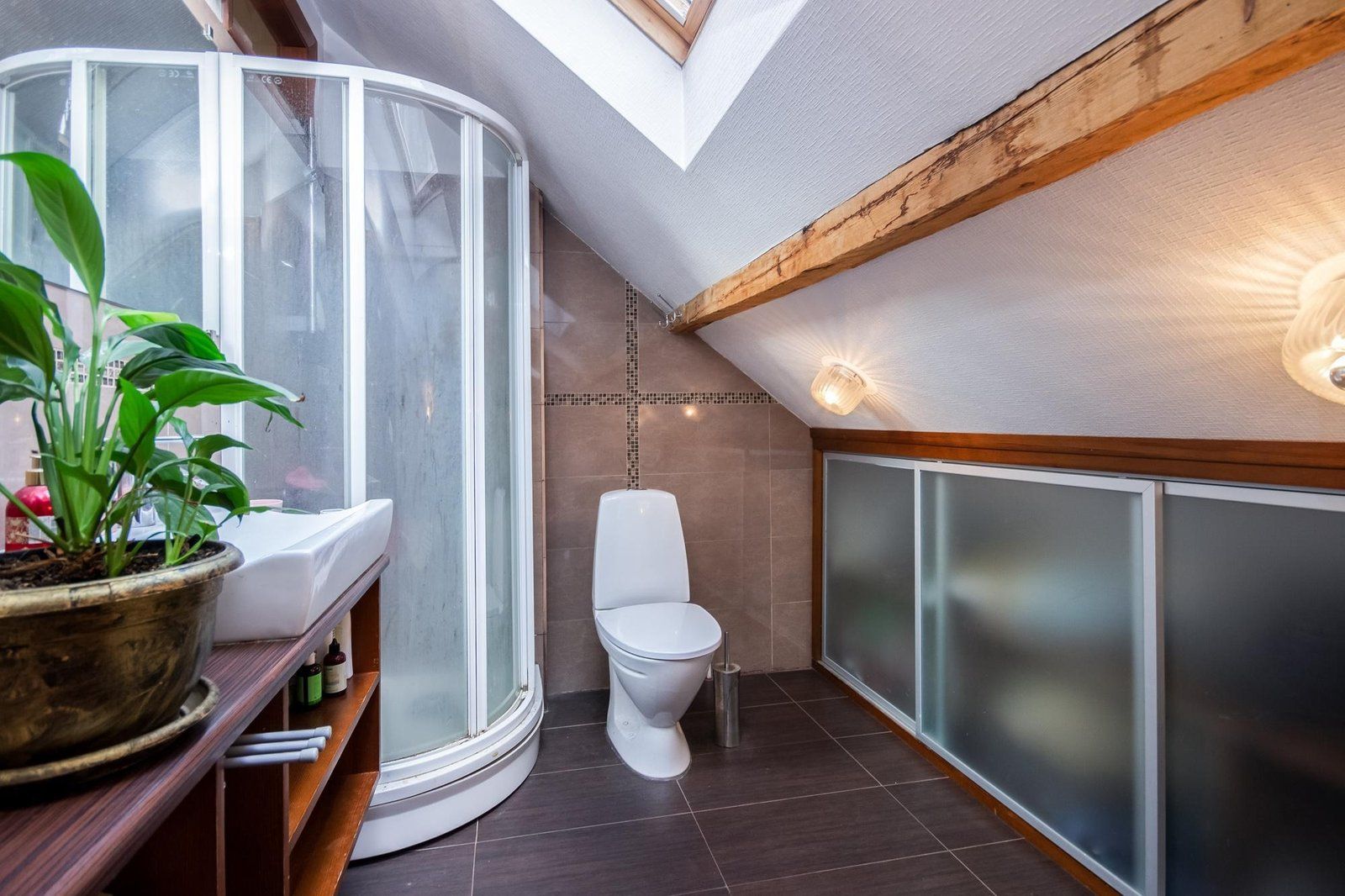 Namīpašums 836 m², Bruņinieku iela 91, Avoti — attēls 4