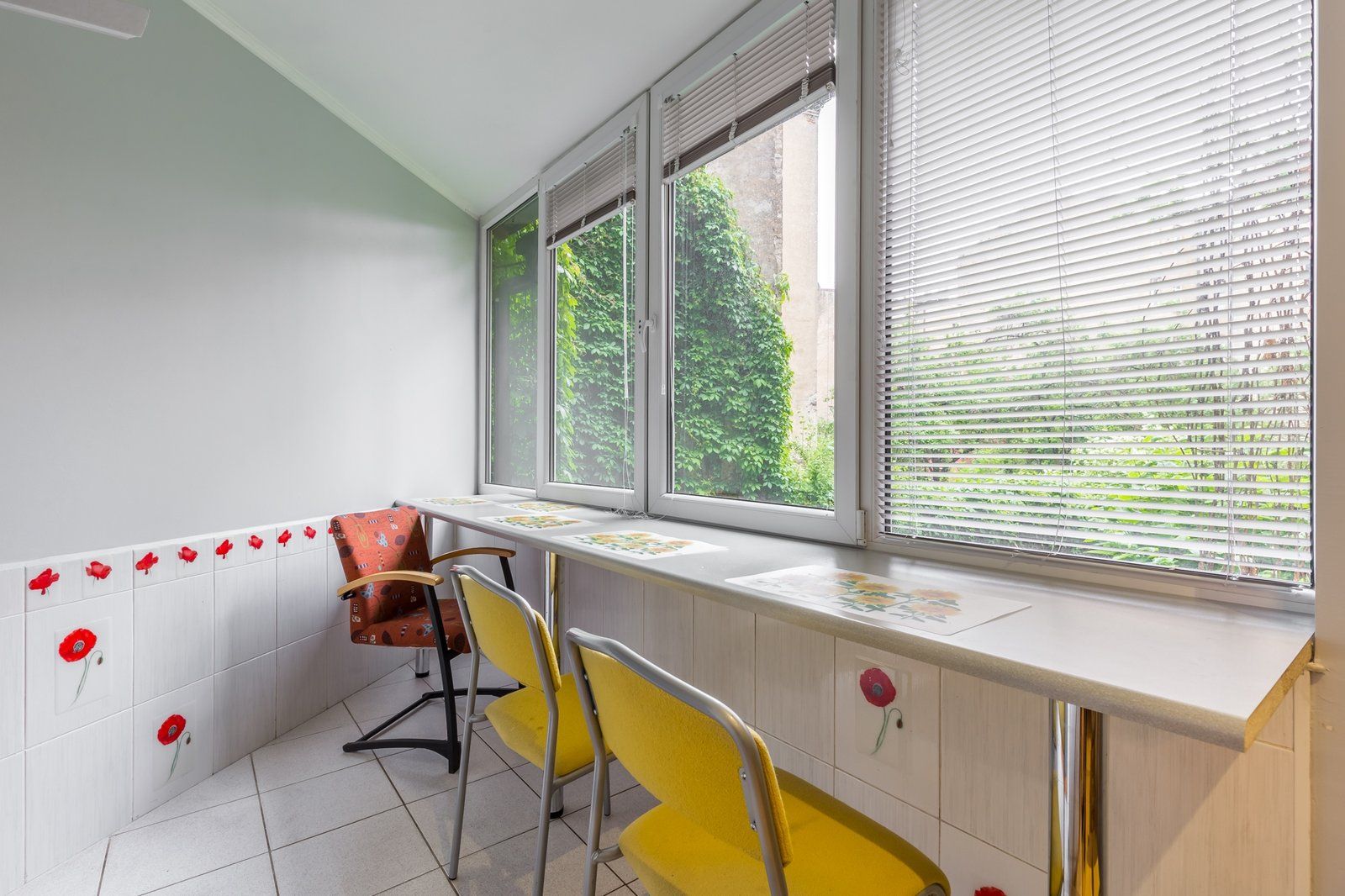 5 istabu dzīvoklis, Stabu iela 81A, Centrs