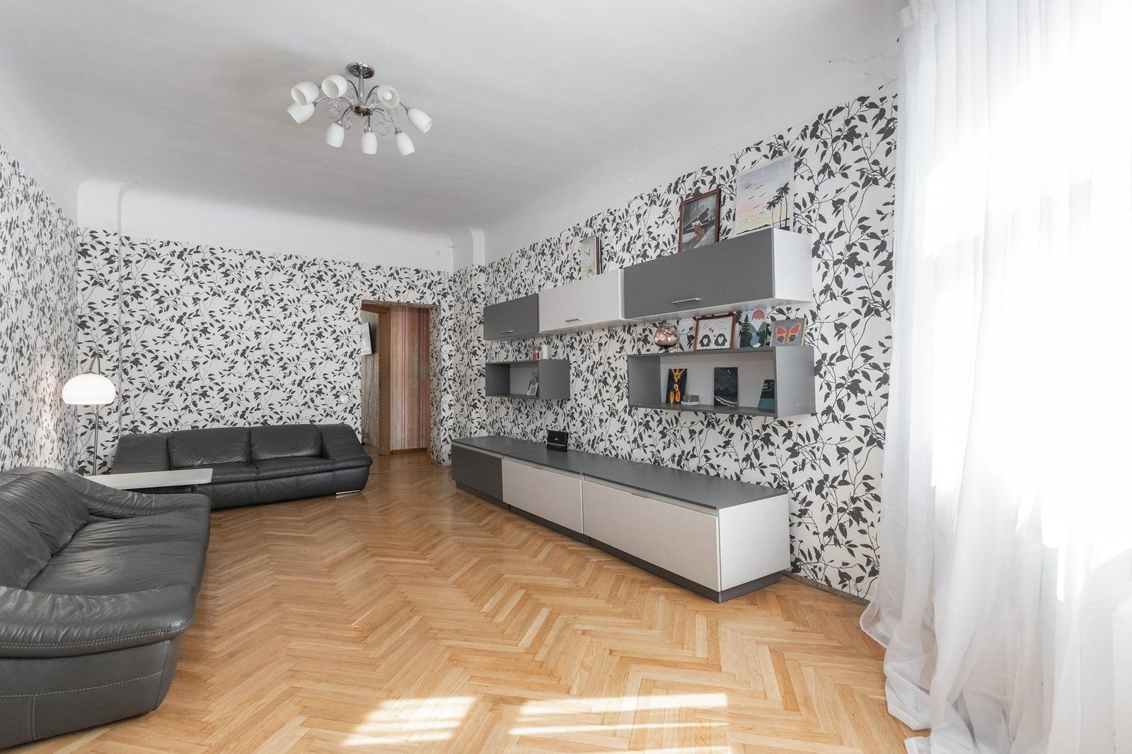 4 istabu dzīvoklis, Artilērijas iela 6, Centrs — attēls 3