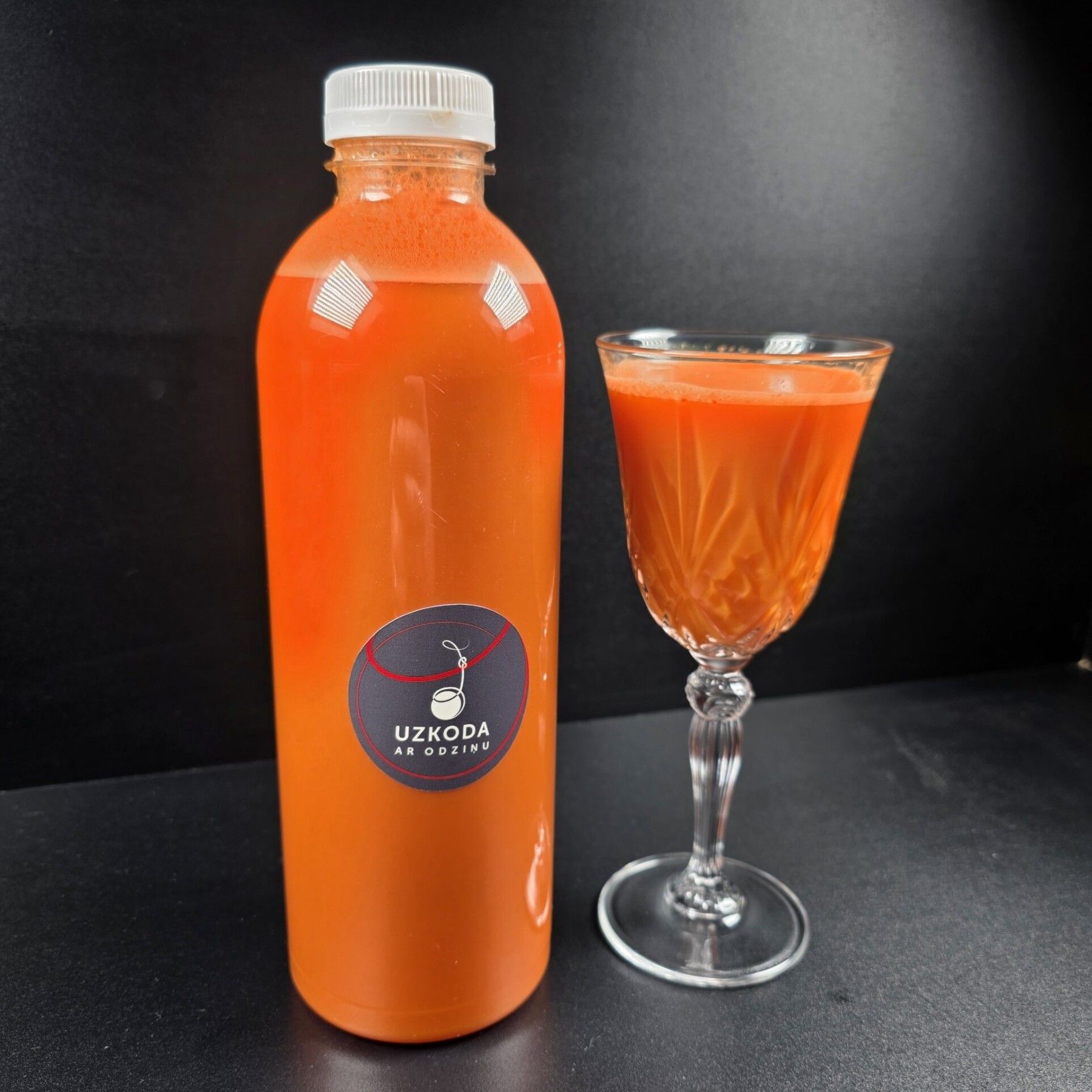 Dārzeņu sula, burkānu, svaigi spiesta, 1 l
