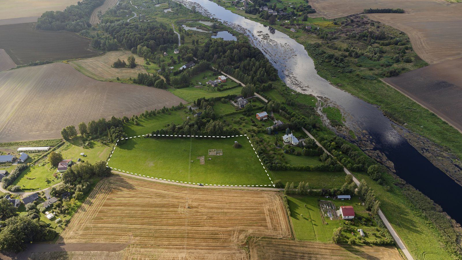 Zemes gabals 1,54 ha, Kalngales, Priedītes — attēls 2