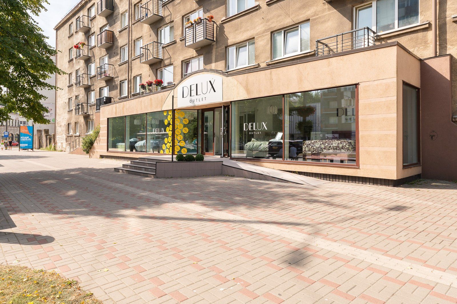 Tirdzniecības telpas 232 m², Lielā iela 2, Liepāja