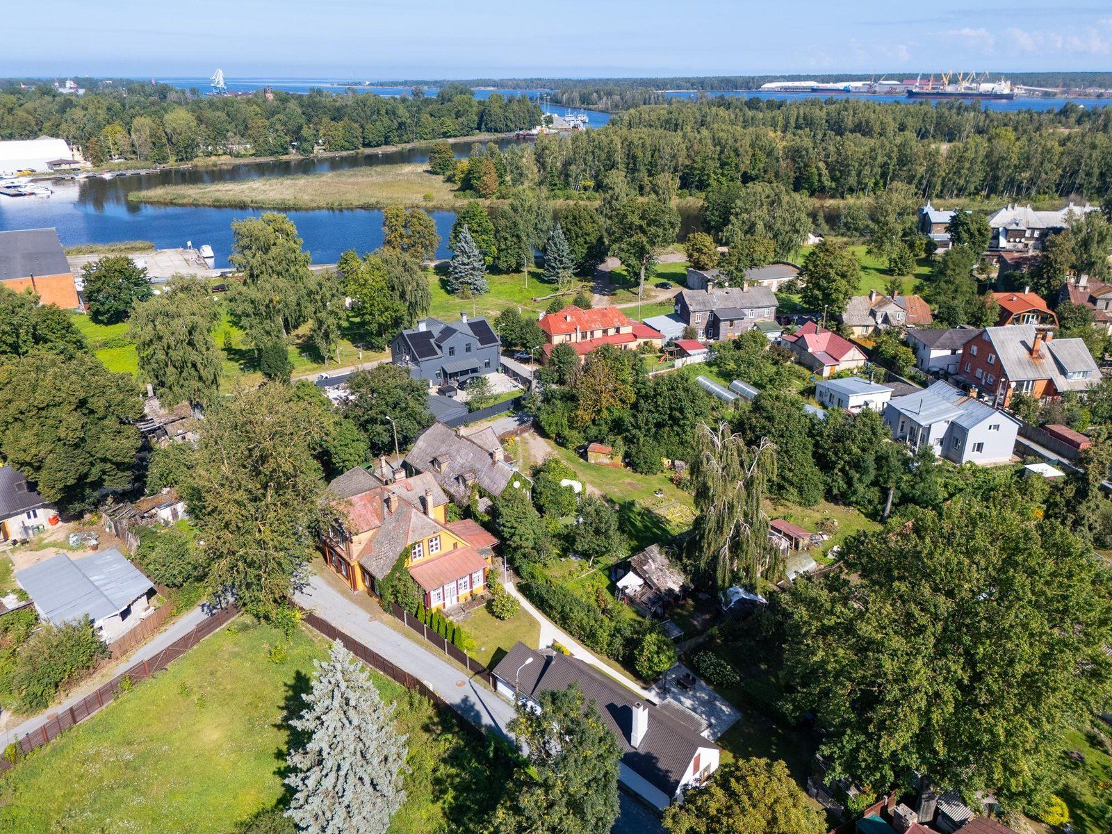 Namīpašums 372 m², Kodola iela 9, Bolderāja