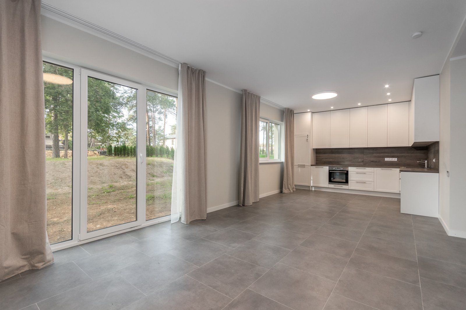 Dvīņu māja 126 m², Āķu iela 1, Ādažu pagasts — attēls 2