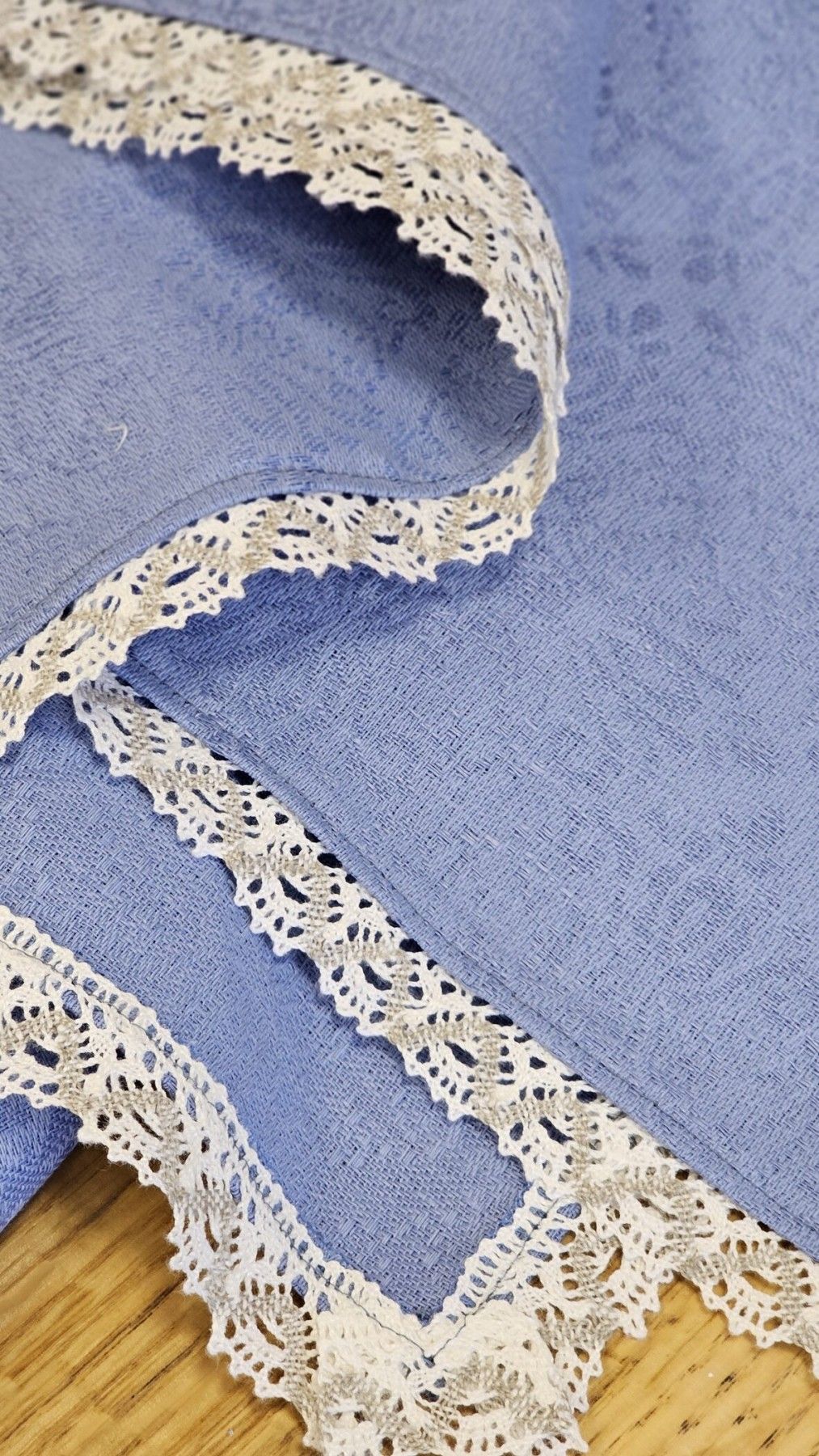 Galdauts MiPe Design, garums 120 cm, lins, gaiši zilā krāsā — attēls 2