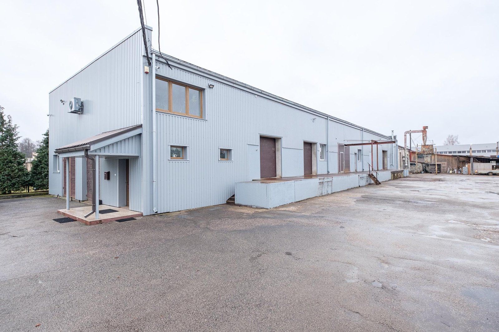 Ražošanas ēka 1342 m², Planīcas iela 75, Kuldīga