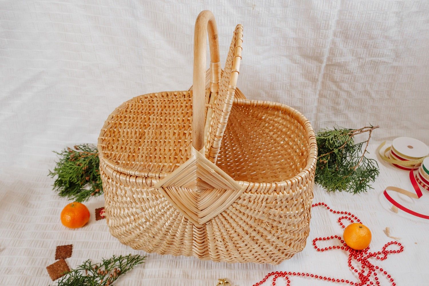 Grozs Koka lietu darbnīca, platums 41 cm, augstums 25 cm