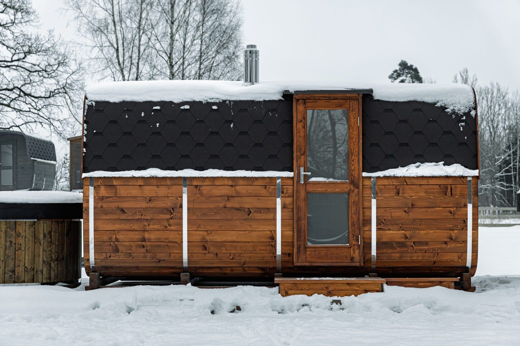 Mucas pirts, malkas krāsns, 11,93 m²